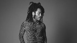 Ο Lenny Kravitz είναι το νέο πρόσωπο του Saint Laurent