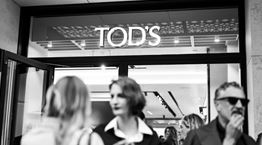 Η θρυλική TOD'S Di Bag και η τέχνη της χειροποίητης κατασκευής