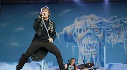 Bruce Dickinson εναντίον κορονοϊού