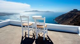 Τα ελληνικά νησιά, μετά την Μύκονο και τη Σαντορίνη