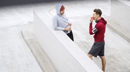 Το κόλπο με το μήλο που θα σε βοηθήσει να χάσεις βάρος