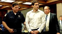 Στο Presumed Innocent, ο Jake Gyllenhaal παλεύει με τις πιθανότητες
