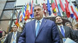 O κορονοϊός είναι μεγάλη ευκαιρία για ακροδεξιούς σαν τον Viktor Orban