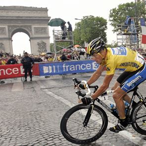 Η άβολη αλήθεια του Lance Armstrong