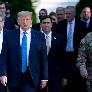 Το όνομα του Donald Trump βγαίνει πρώτο στην αναζήτηση "ρατσιστής" στο <em>Twitter</em>