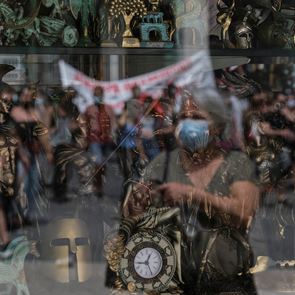 Οι απεργιακές κινητοποιήσεις σε δημόσιο και ΜΜΜ σήμερα