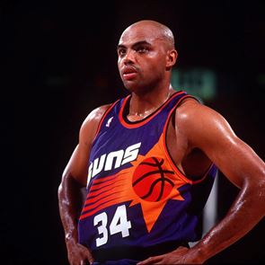 Ο Charles Barkley πετσοκόβει τους αντιεμβολιαστές