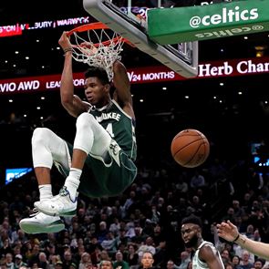 Γιατί ο Γιάννης Αντετοκούνμπο έμεινε στους Milwaukee Bucks