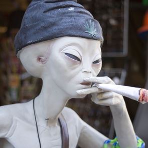 Το Άμστερνταμ ίσως να απαγορεύσει την κάνναβη στους τουρίστες