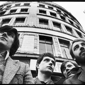 Η 'νέα τάξη' των Joy Division στη μόδα των '70s