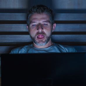 Πώς το πορνό επηρεάζει την ψυχική μας υγεία