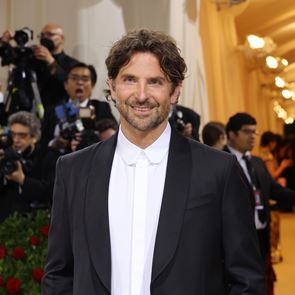 Ο Bradley Cooper είναι ένας 'άλλος' στην ταινία Maestro