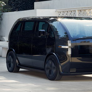 Canoo: Ένα ηλεκτρικό loft σε ρόδες