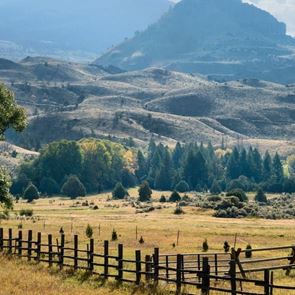 Το ράντσο του Yellowstone είναι αληθινό και μπορείς να το επισκεφθείς