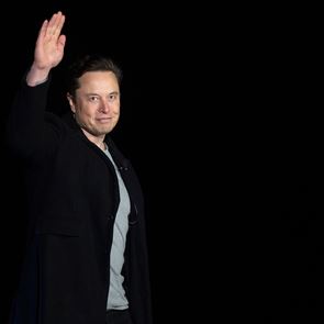 Ο <em>Elon</em> <em>Musk</em> ίσως θέλει να μας μετατρέψει σε ρομπότ