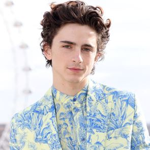 Ο Timothée Chalamet και το hoodie του για το Αφγανιστάν