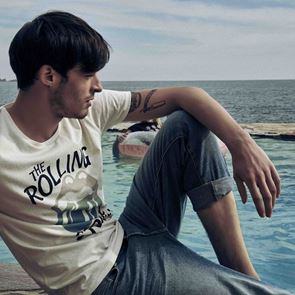 Ένα <em>T</em>-<em>shirt</em> των Rolling Stones για το καλοκαίρι