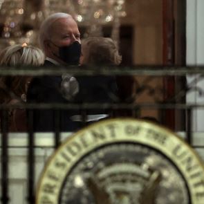 Η πρώτη σημαντική ήττα του Joe Biden στο Κογκρέσο