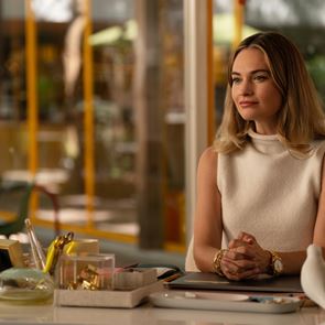 Στο Swiped η Lily James είναι ο θηλυκός Zuckerberg (βίντεο