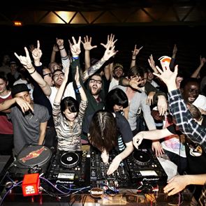 To Plissken Festival φέρνει για πρώτη φορά το Boiler Room στην Ελλάδα