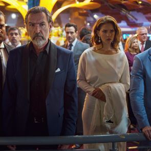 Οι <em>καλύτερες</em> <em>σειρές</em> του <em>Netflix</em> αυτή τη <em>στιγμή</em>
