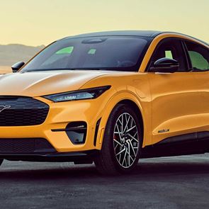 Η Mustang Mach-E GT έφτασε και στην Ελλάδα