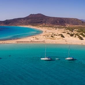 Αυτός είναι ο πιο εξωτικός προορισμός της Πελοποννήσου, που θυμίζει Καραϊβική