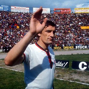 'Έφυγε' από τη ζωή ο Luigi Gigi Riva