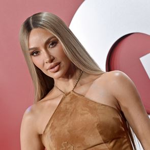 Τι κοινό έχει η Kim Kardashian με την Elizabeth Taylor κατά το BBC