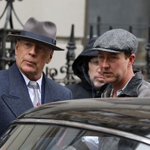 Πρώτο, <em>οσκαρικό</em> trailer για το Motherless Brooklyn με Edward Norton και Bruce Willis