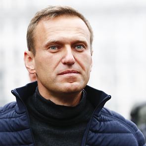 Ο Alexei Navalny πρέπει να απελευθερωθεί