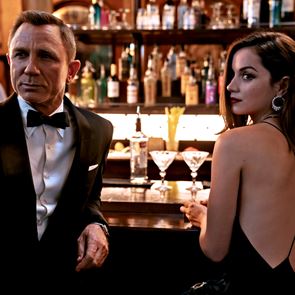 5 υποθέσεις για το μέλλον του <em>James</em> <em>Bond</em>