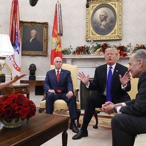 Το χρονικό της αποτυχίας του Donald Trump με τον κορονοϊό