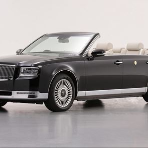 Το Toyota Century του Αυτοκράτορα της <em>Ιαπωνίας</em> είναι κυριολεκτικά μοναδικό