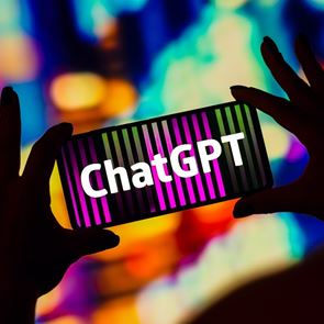 Όλα καλά με το ChatGPT, αλλά τι παίζει με τα προσωπικά δεδομένα