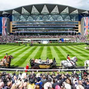 Το Royal Ascot δεν θυμίζει σε τίποτα το ένδοξο παρελθόν