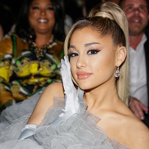 Πώς η Ariana Grande 'έχτισε' την αμύθητη περιουσία