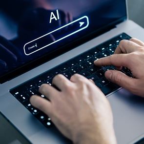 Αυτό είναι το νέο παρατσούκλι τον χρηστών του ChatGPT-και δεν είναι καθόλου κολακευτικό