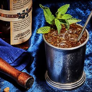 Η ιστορία και η συνταγή του Mint Julep