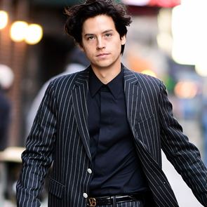 4 σύγχρονοι τρόποι για να φορέσεις το ριγέ κοστούμι