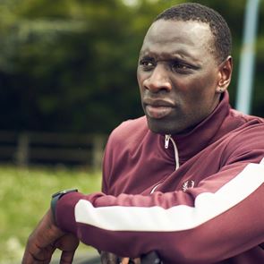 Η ζακέτα του Omar Sy στο Lupin είναι ένα must have κομμάτι