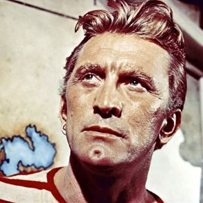 Όσα έμαθε η ζωή στον Kirk Douglas