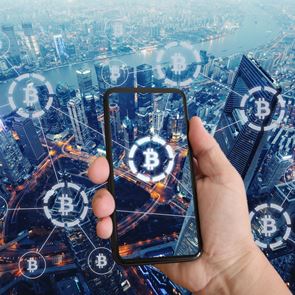 Πώς η κρίση του bitcoin καθορίζει το μέλλον του ψηφιακού χρήματος
