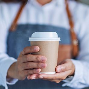 Tα μέτρα για το take away προκαλούν σύγχυση