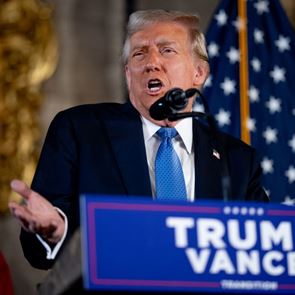 Γιατί ο Donald Trump δεν φοβάται ότι ο <em>Elon</em> <em>Musk</em> θα του "φάει" την προεδρία