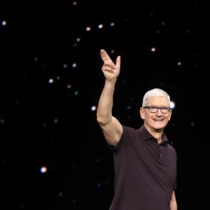 Γιατί ο Tim Cook ζήτησε μείωση από την <em>Apple</em>;