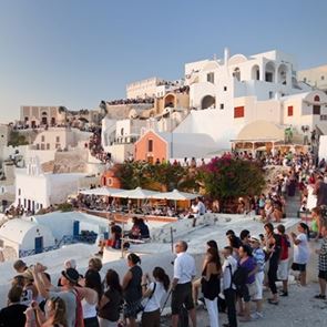 Κίνημα "Tourists go home": Στη "λαίλαπα" του υπερτουρισμού