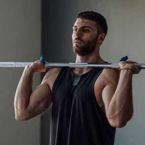 Οι 5 χρυσοί κανόνες για να χτίσεις μύες