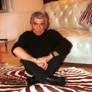H συναρπαστική ζωή του Roberto Cavalli που ήθελε μόνο να κάνει τις γυναίκες να δείχνουν όμορφες