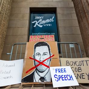 Η επιστροφή του Jimmy Kimmel στον "αέρα" -Τι ανέφερε η Disney